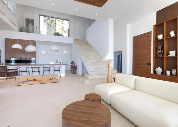 Tigliola Villa Porto Vecchio